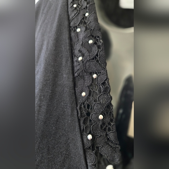 Notations Black Boxy Embellished Blouse Nwt - Picture 3 of 4